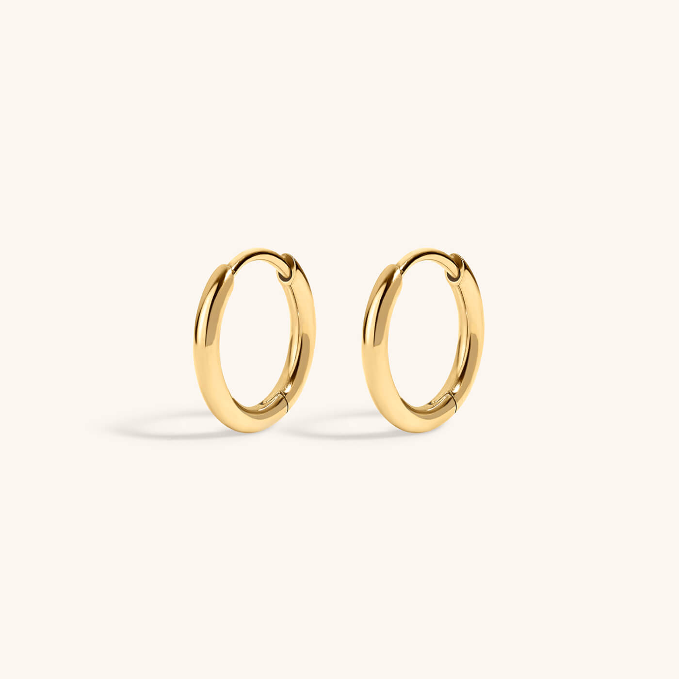 Classic Huggie Hoops, 11mm