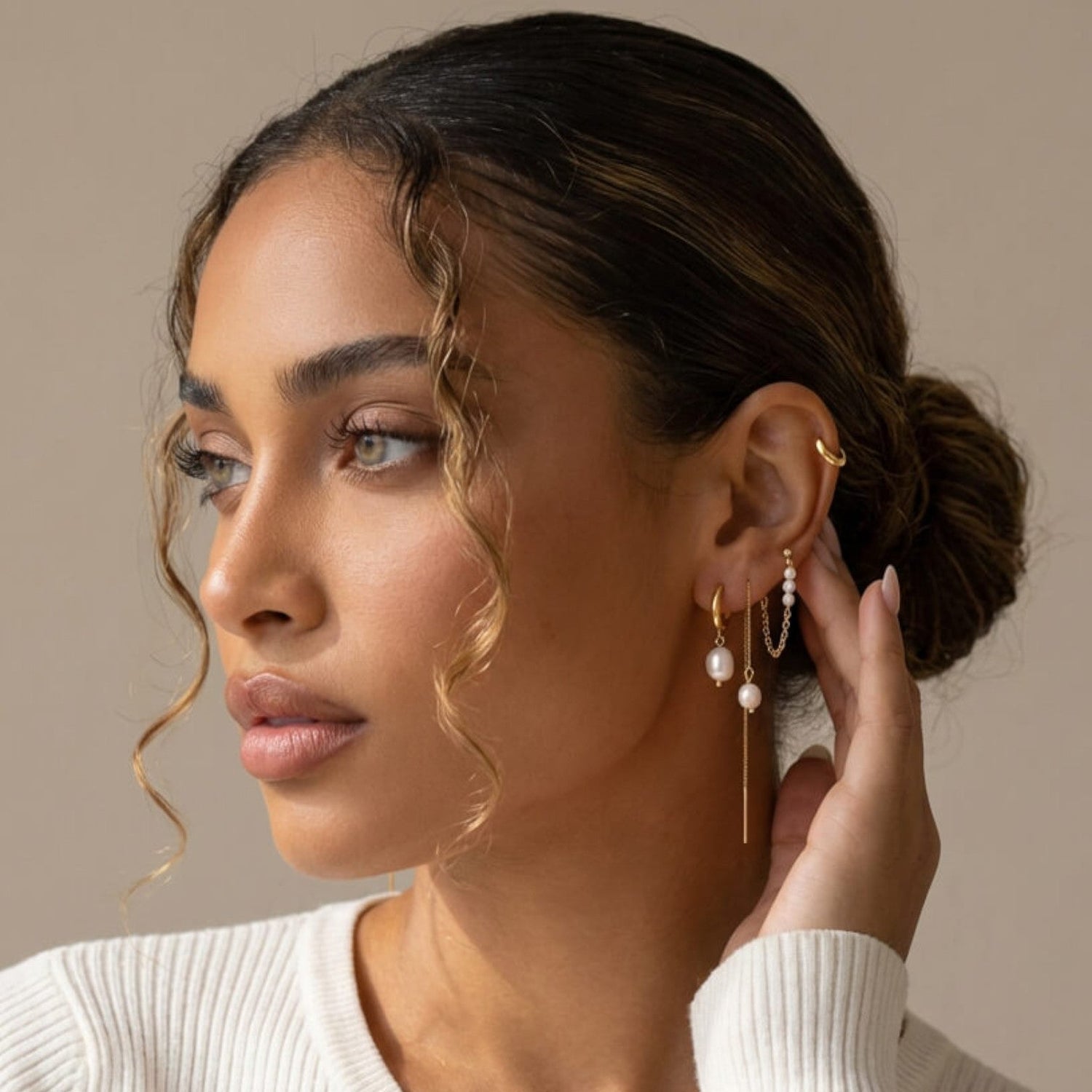 Timeless Pearl Earring Set